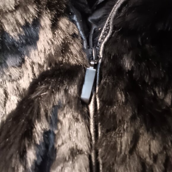 GALLERY NEW YORK CHIC HOODED GROVED FAUX FUR JACKET BLACK SIZE XL - Picture 4 of 6